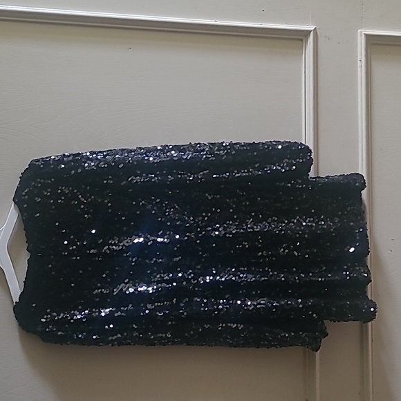 NEW Wayf Carrie Sequined Mini Dress, Black, Sz M - Picture 4 of 6
